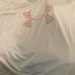 Under armour shirt